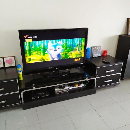Victoria Homestay Sibu - Next To Shopping Complex & Large Car Park Area With Autogate Bagian luar foto